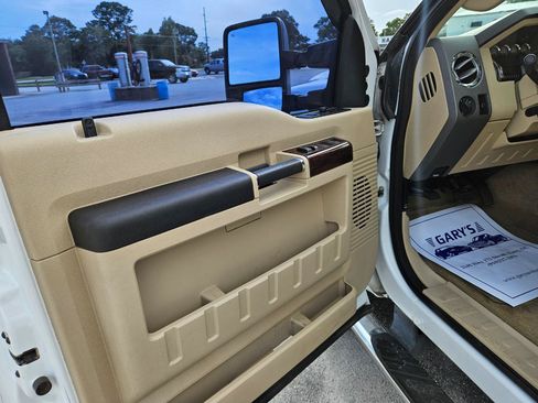 Used 2008 Ford F250 Lariat AWD/4WD image 11