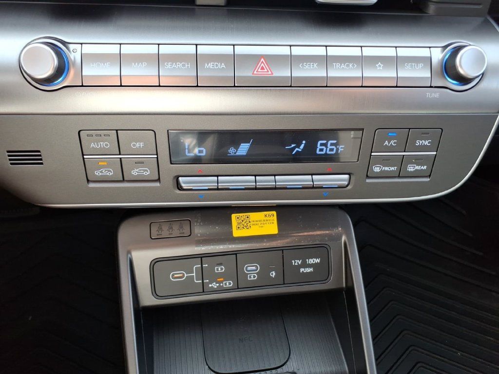 Certified 2026 Hyundai Kona Limited FWD image 22