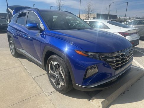 Used 2022 Hyundai Tucson SEL w/ Convenience + Premium Package image 3