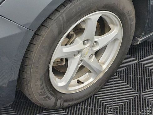 Used 2018 Chevrolet Malibu LS image 31