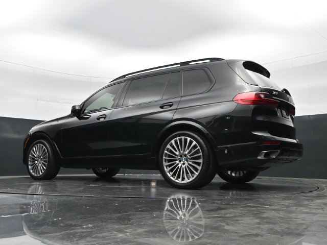 Used 2021 BMW X7 xDrive40i w/ Executive Package AWD/4WD image 51