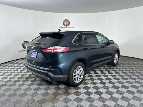 Used 2024 Ford Edge SEL AWD/4WD image 16