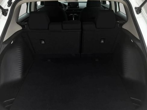 Used 2023 Honda HR-V LX image 8