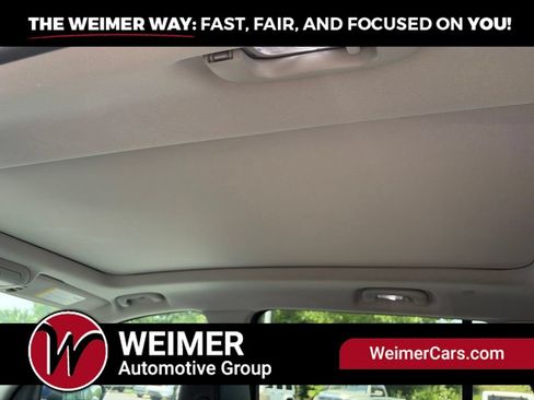 Used 2022 GMC Terrain SLT AWD/4WD image 20