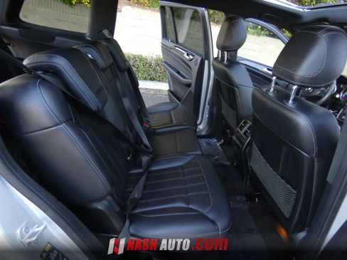 Used 2017 Mercedes-Benz GLS 450 4MATIC image 35