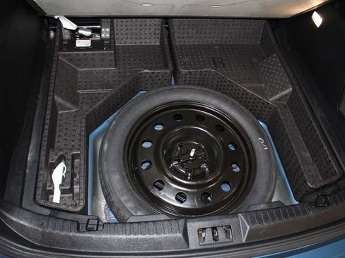 Used 2020 Ford Edge ST w/ Cold Weather Package image 42