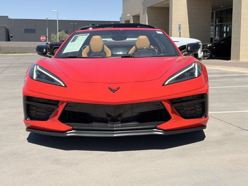 Used 2021 Chevrolet Corvette Stingray Preferred Conv w/ Z51 Performance Package RWD image 2