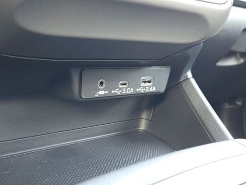 New 2025 Subaru Crosstrek 2.0i Premium image 16