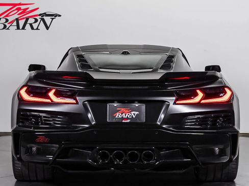 Used 2024 Chevrolet Corvette Z06 RWD image 4