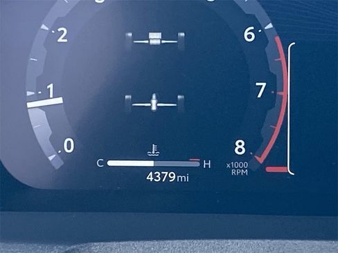 Certified 2025 Toyota 4Runner TRD Off-Road Premium image 33