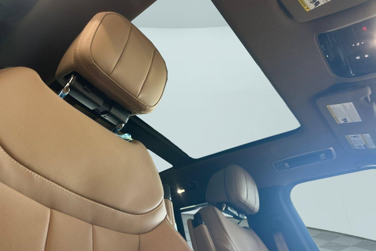 New 2026 Land Rover Range Rover SE AWD/4WD image 23