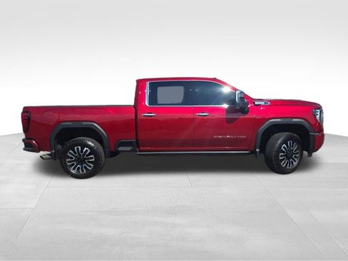 Used 2024 GMC Sierra 2500 Denali w/ Denali Reserve Package image 10