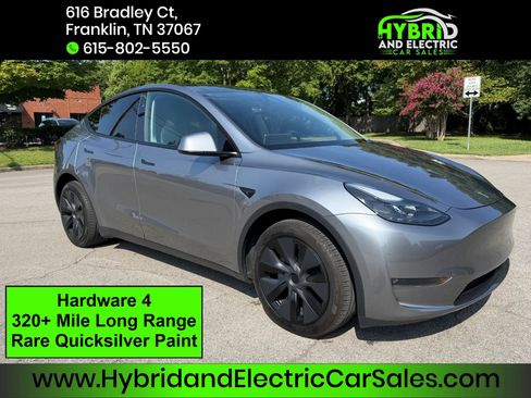 Used 2024 Tesla Model Y Long Range AWD/4WD image 1