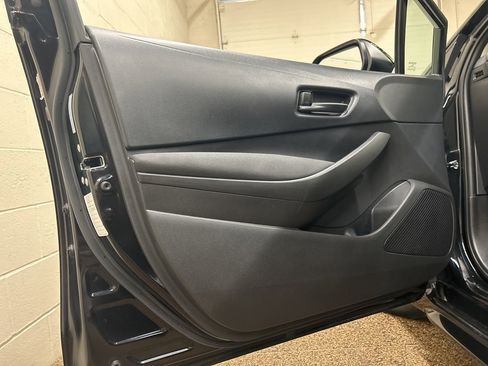 Used 2024 Toyota Corolla LE image 13