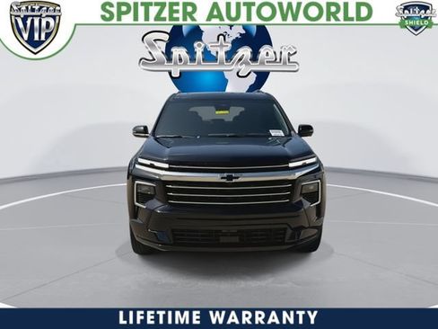 New 2026 Chevrolet Traverse High Country AWD/4WD image 3