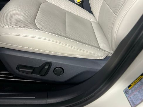 Used 2023 Kia EV6 Wind w/ Wind Technology Package image 25