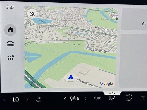 Certified 2025 Ford Explorer Platinum w/ Ultimate Package image 25