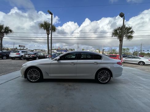 Used 2018 BMW 530i xDrive image 8