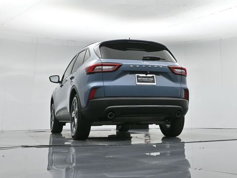 Used 2025 Ford Escape ST-Line image 54