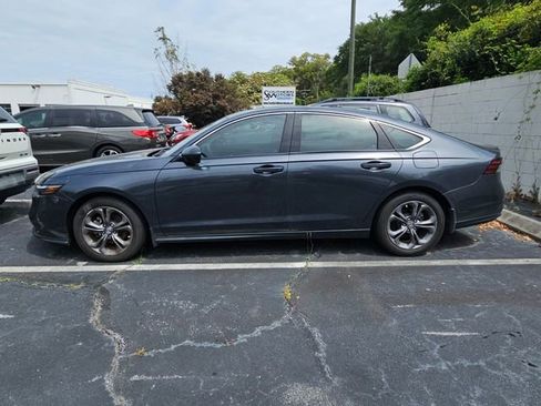 Used 2024 Honda Accord EX image 10