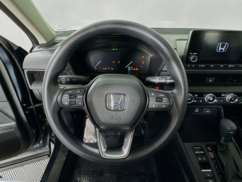 Used 2024 Honda CR-V LX image 13