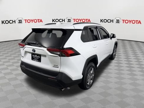 Used 2024 Toyota RAV4 XLE image 8