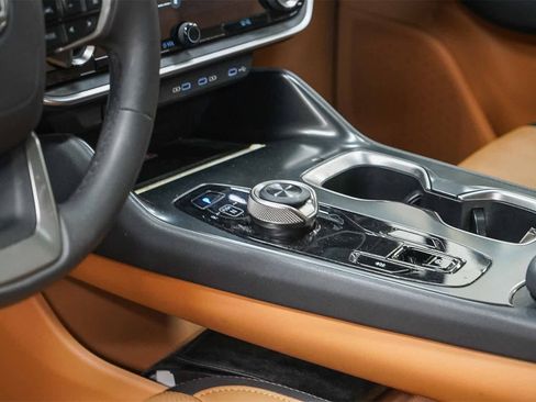 Used 2025 Lexus RZ 300e image 24