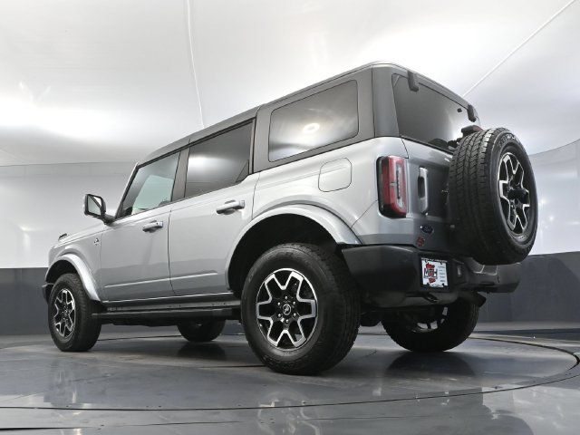 Used 2023 Ford Bronco Outer Banks AWD/4WD image 41
