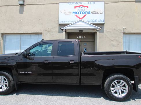 Used 2018 Chevrolet Silverado 1500 LT w/ All Star Edition AWD/4WD image 5