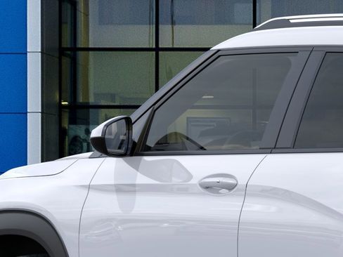 New 2026 Chevrolet TrailBlazer LT FWD image 12