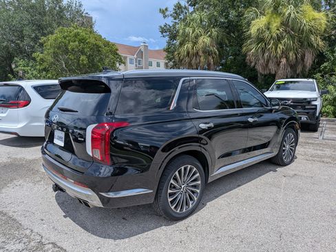 Used 2024 Hyundai Palisade Calligraphy AWD/4WD image 4