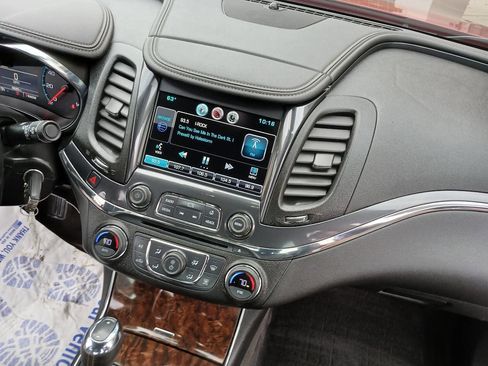 Used 2015 Chevrolet Impala LT image 15