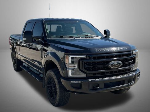Used 2020 Ford F250 Lariat AWD/4WD image 2