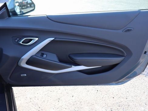 Used 2023 Chevrolet Camaro LT w/ Technology Package image 22