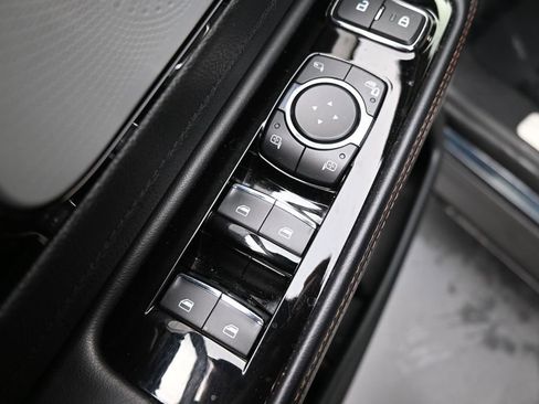 Used 2021 Lincoln Aviator Reserve w/ Equipment Group 202A AWD/4WD image 13