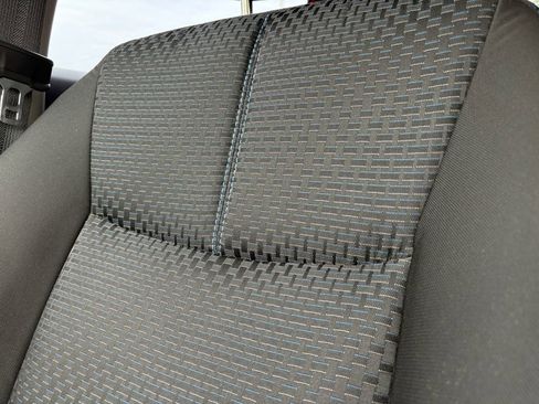 Used 2016 Nissan Sentra SR image 13