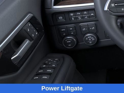 New 2026 Chevrolet Suburban LT w/ Comfort Package AWD/4WD image 23