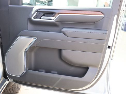 New 2026 GMC Sierra 2500 Denali w/ Denali Reserve Package AWD/4WD image 44