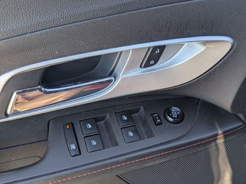 Used 2015 Chevrolet Equinox LT image 21