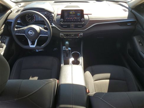 Certified 2024 Nissan Altima 2.5 SV image 21