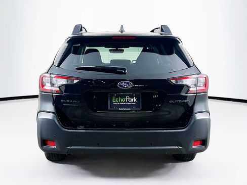Used 2025 Subaru Outback Onyx Edition AWD/4WD image 7