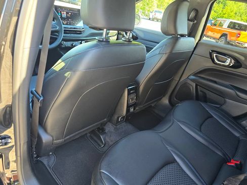 New 2026 Jeep Compass Latitude AWD/4WD image 22