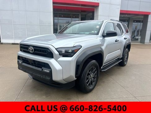 Used 2025 Toyota 4Runner SR5 image 2