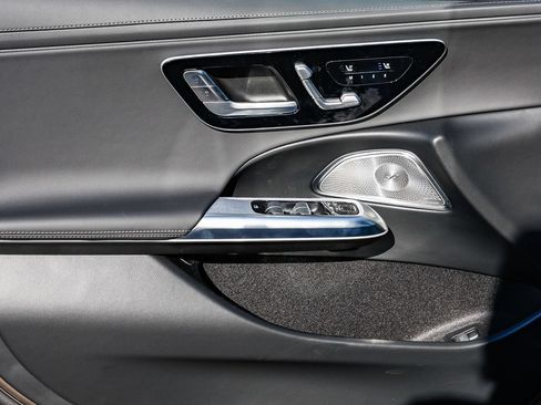 New 2026 Mercedes-Benz E 53 AMG e 4MATIC Sedan image 22