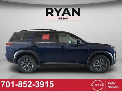 Certified 2024 Nissan Pathfinder SV