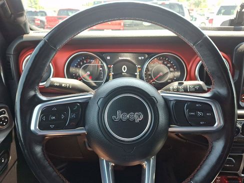 Used 2019 Jeep Wrangler Unlimited Rubicon AWD/4WD image 19