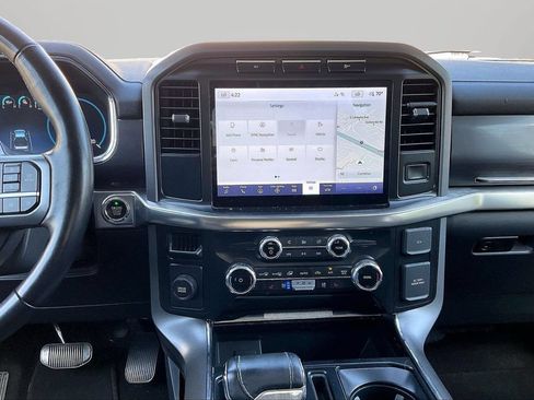 Used 2023 Ford F150 Lariat RWD image 12