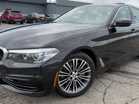 Used 2019 BMW 530i xDrive w/ Convenience Package image 3