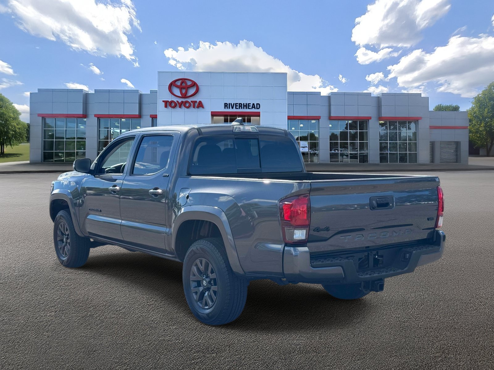 Certified 2023 Toyota Tacoma SR5 w/ Technology Package AWD/4WD image 5