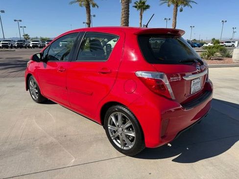 Used 2012 Toyota Yaris SE FWD image 7